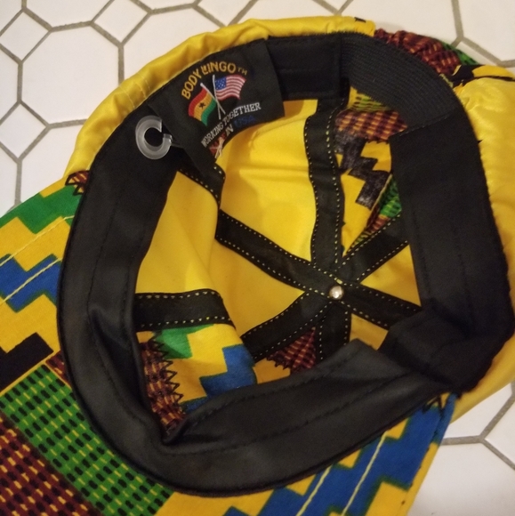 Body Lingo Kente Hat - Picture 2 of 2